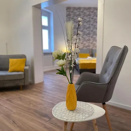 Modernes, Grosses 95 Qm 3*