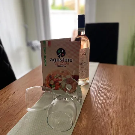 Modernes, Grosses 95 Qm Vendégház 3*