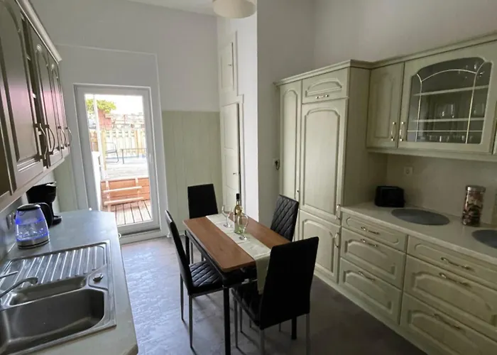 Modernes, Grosses 95 Qm Vendégház Meuselwitz