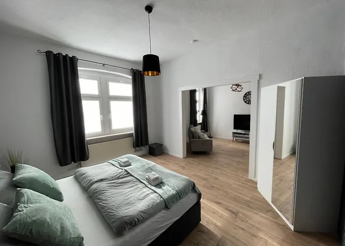 Modernes, Grosses 95 Qm 3*